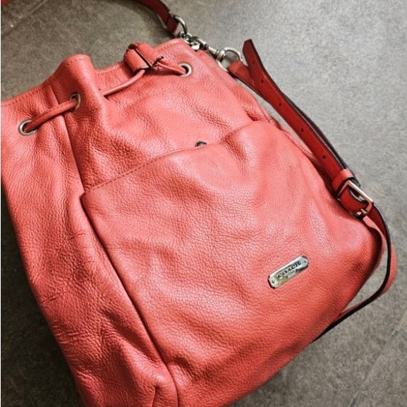 Tas Serut Wanita C.ach Preloved Kulit Asli Oranye Bucket Bag