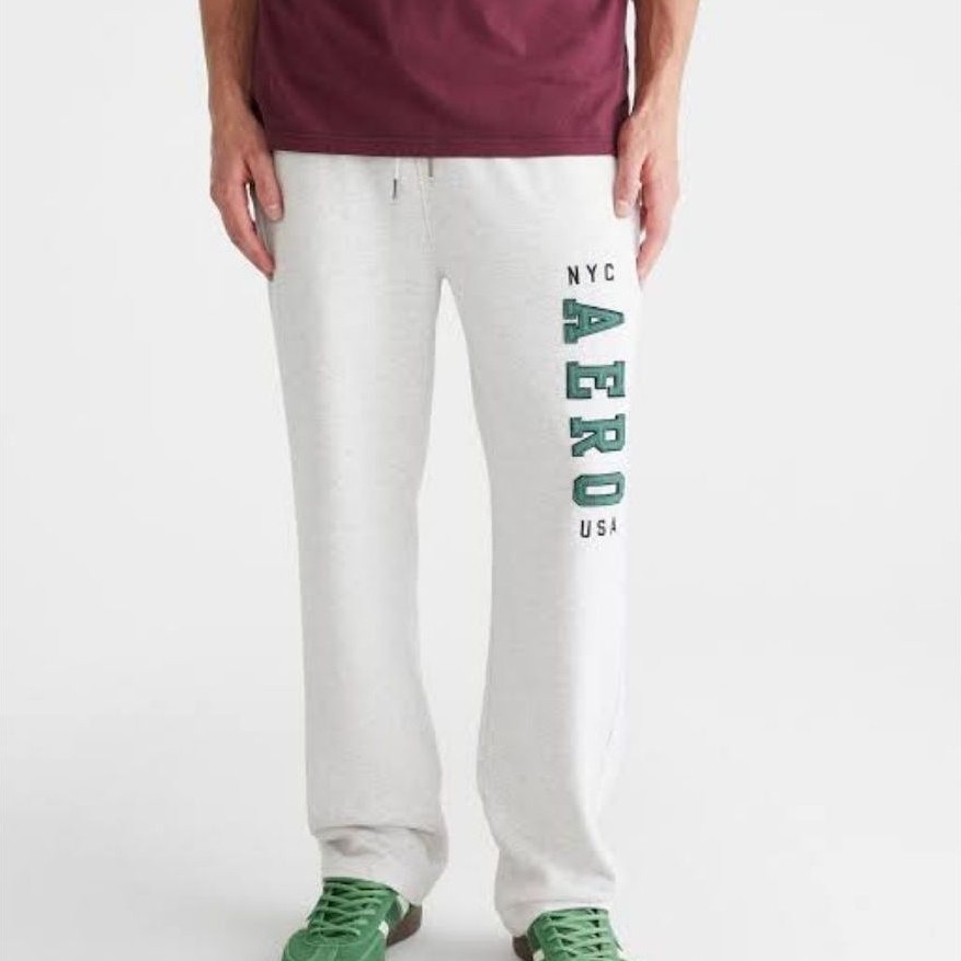 sweatpants/jogger pants aeropostale