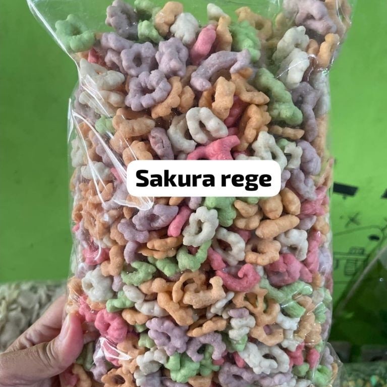 Aneka Cemilan Snack Kering