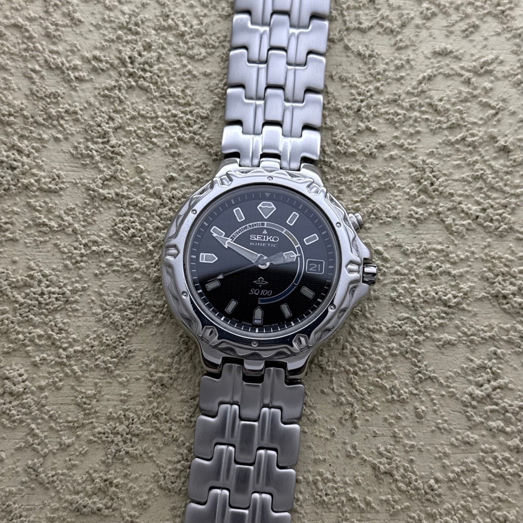 Vintage watch Jam tangan Seiko Kinetic Sq100 Textured Dial Second Preloved