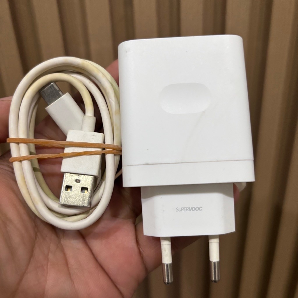 Charger Oppo 33W second bekas copotan supervooc A77s A78 A79 A57 A58 A60 A96 A98 Reno 6 7 8 8T 9 10 