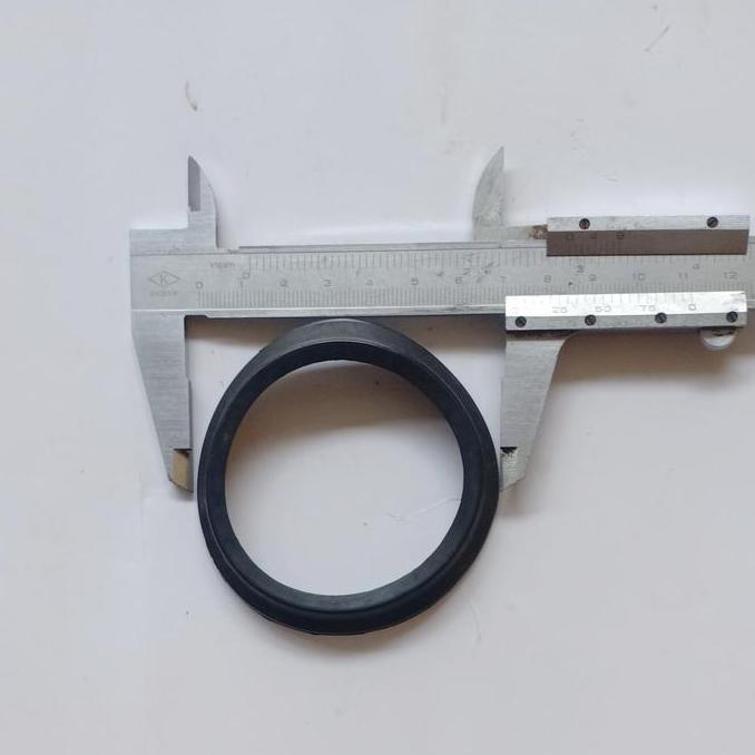 monggo] Seal rol arm Iseki HC600 LM24 kecil