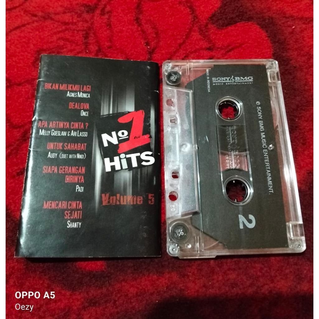 Kaset pita No 1 Hits