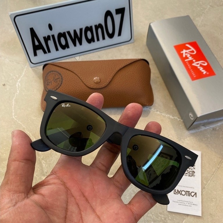 kacamata ray-ban wayfarer frame hitam doff kaca hijau sz 50
