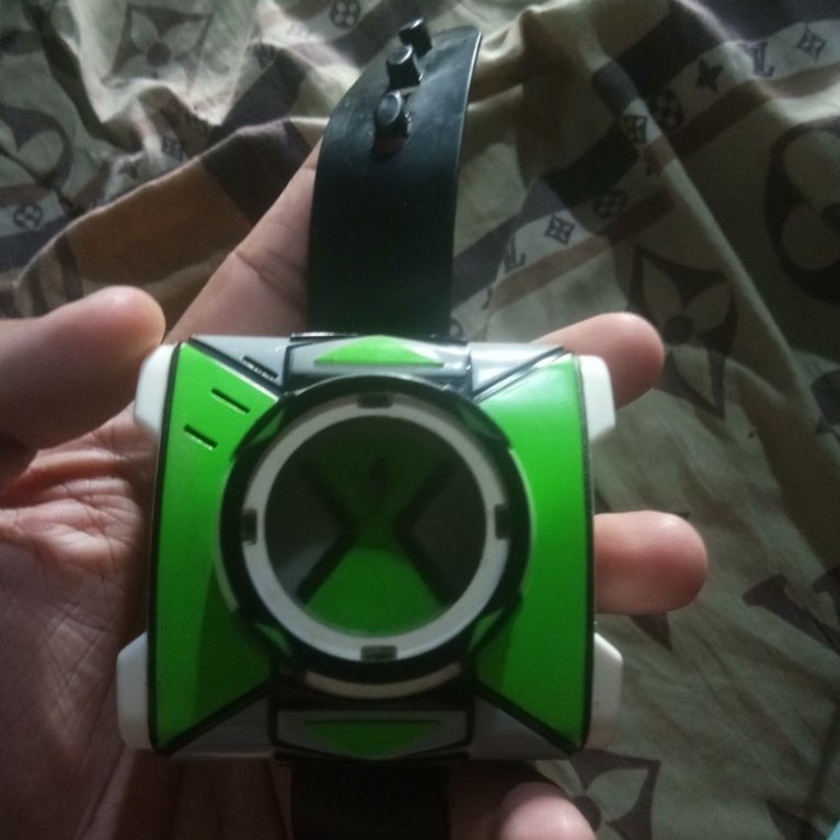Jam Tangan BEN 10 Omnix FX Watch Playmates 2018 Retro Vintage Koleksi Anak