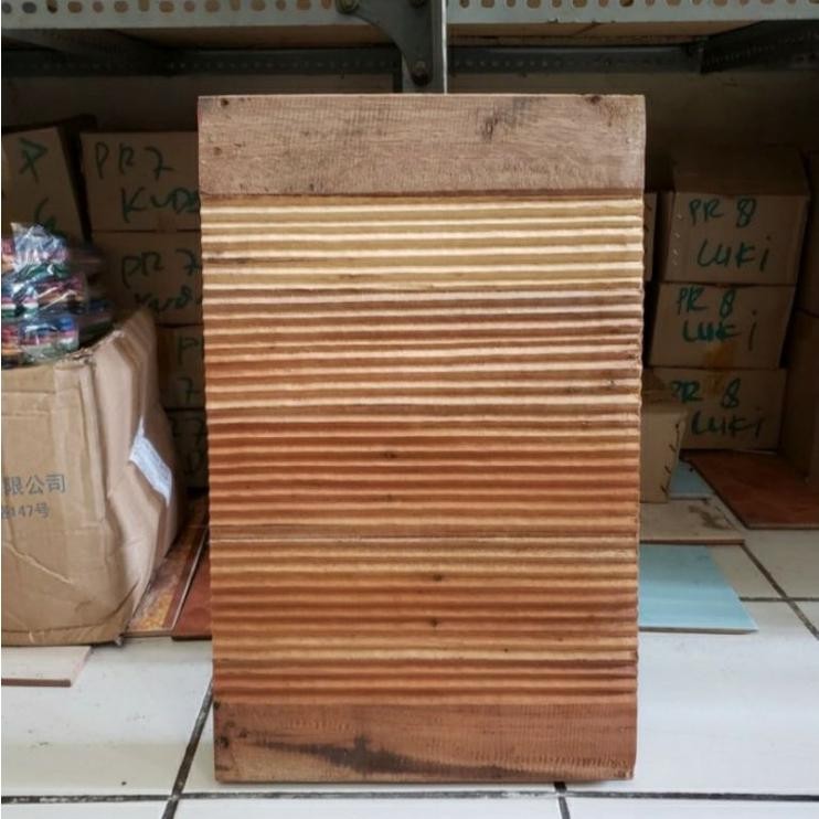 penggilesan/gilesan/gilesan baju/penggilesan kayu/papan cuci baju aSt