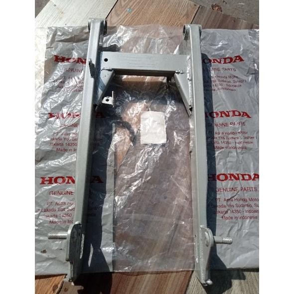 Promo Swing Arm Sasis Motor Honda Supra Fit New Repo Lama Supra X 125 Old Original