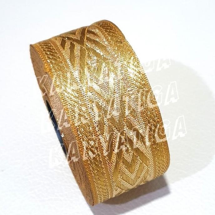 

/////] Renda India / Pita Gamis 1.5 Inch Kode 03 Lebar 3.8 Cm - 15 Meter Emas