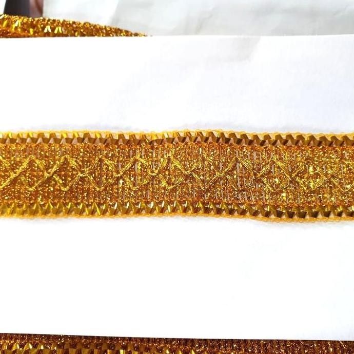 

Termantab] Renda Emas / Renda India 105 (17 yards - lebar 3 cm)