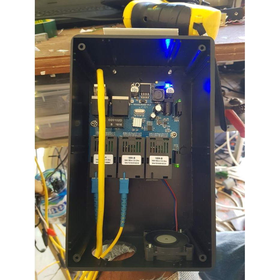 HSS ODP [Converter Fiber Optic] 3FO 2LAN support PoE In/Out with FAN