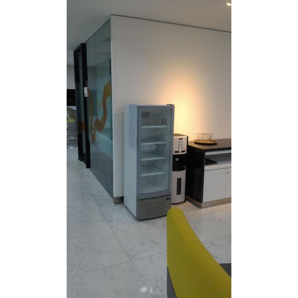 Sewa Kulkas Showcase HS