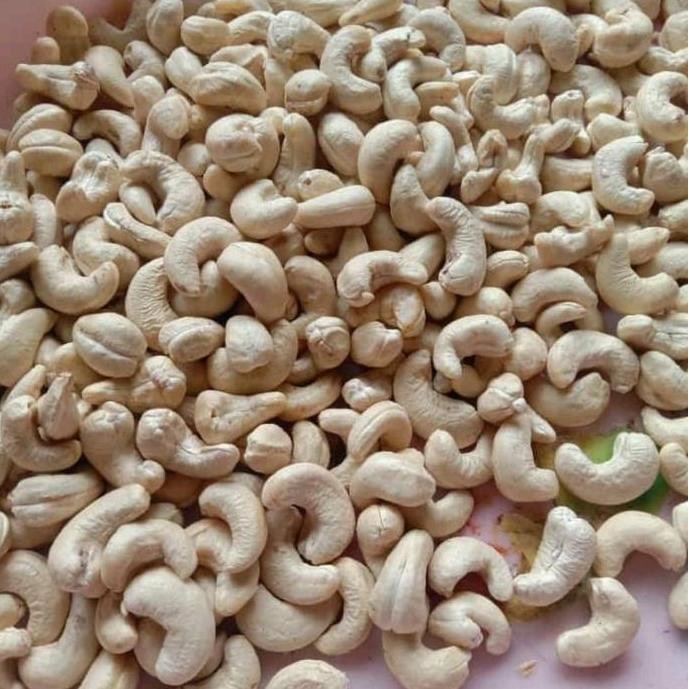 

Kacang Mete Mentah Fresh Mente Allshop