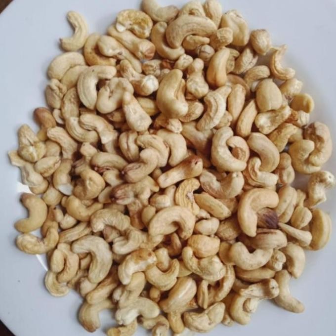 

Kacang Mete Mentah Mede Murah Utuh 1Kg - Kualitas Lbw, Rasa Manis, Kemasan Vacuum Untuk 10Kg Allshop