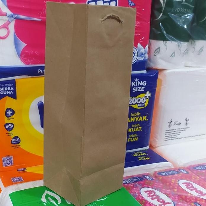 

Kualitas Paper Bag Botol Buat Wine Polos Coklat Isi 12 Pcs Terlaris