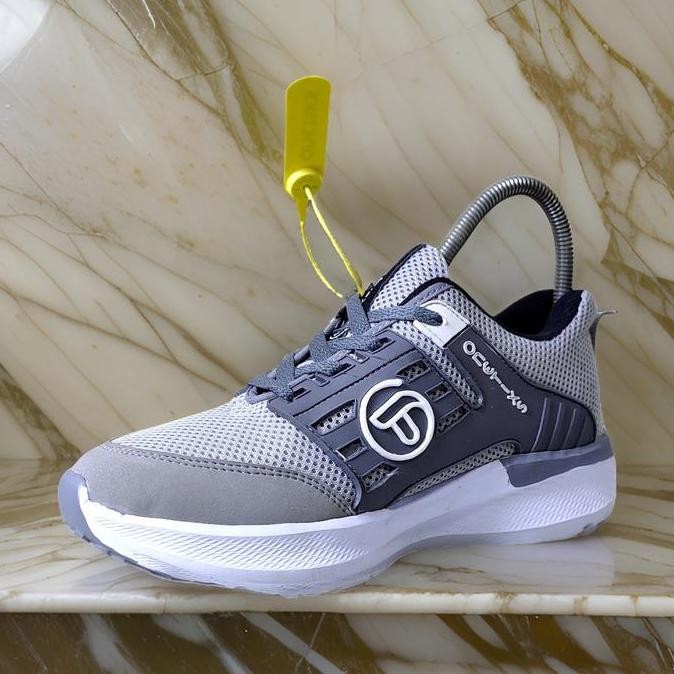 Sepatu Lari Wanita Terbaru Onetixs Original Produk Lokal Brand Outdoor Running