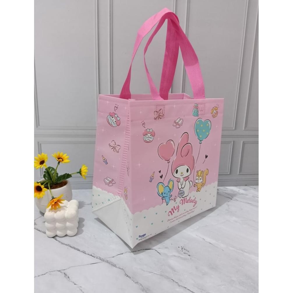 

Kuke Goodiebag Ulang Tahun 25X25X15 Bento[Lusinan Isi 12Pcs] - Tas Ulang Tahun Baby Dino Tc21