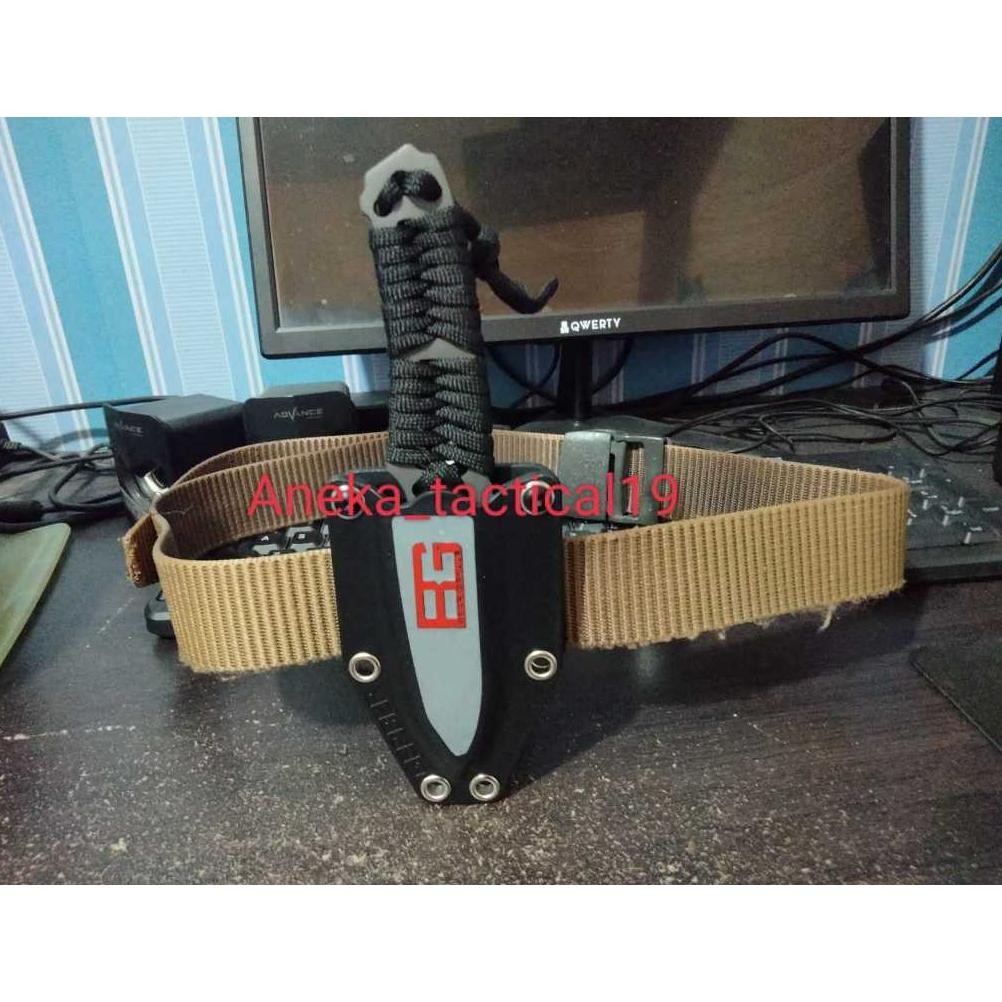 Pisau Survival Gerber Bear Grylls Paracord