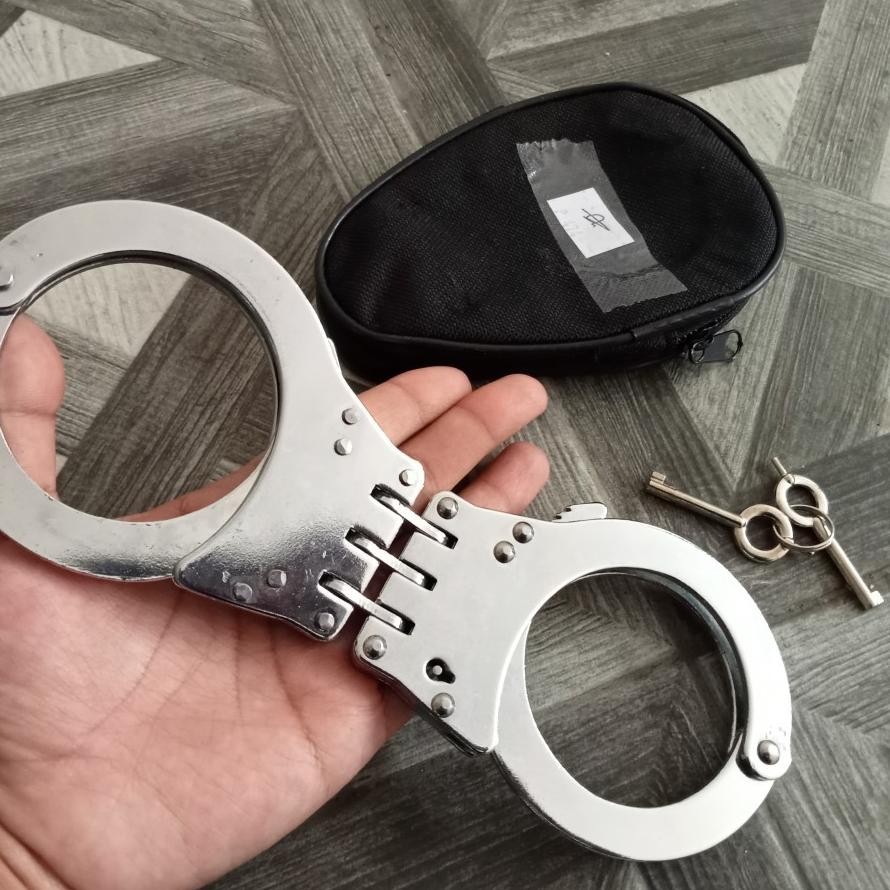 Borgol Tangan / Borgol Tangan Asli / Borgol Kepiting / Borgol Kupu-Kupu Borgol Tangan Import