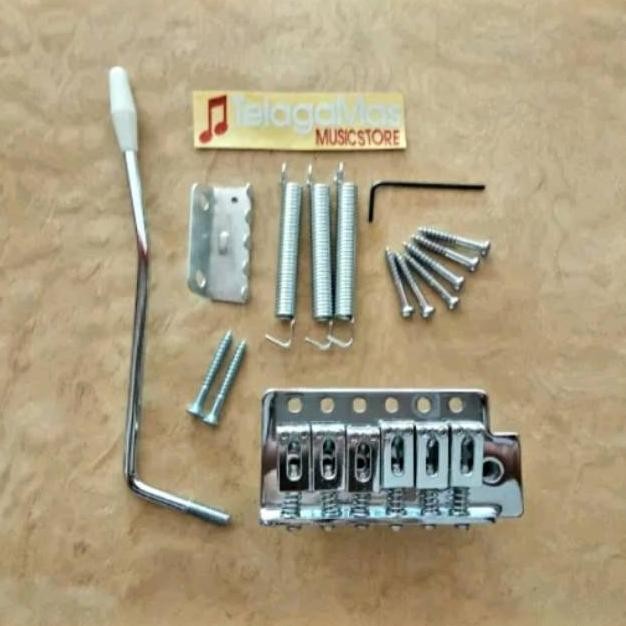 Tremolo gitar fender stratocaster model