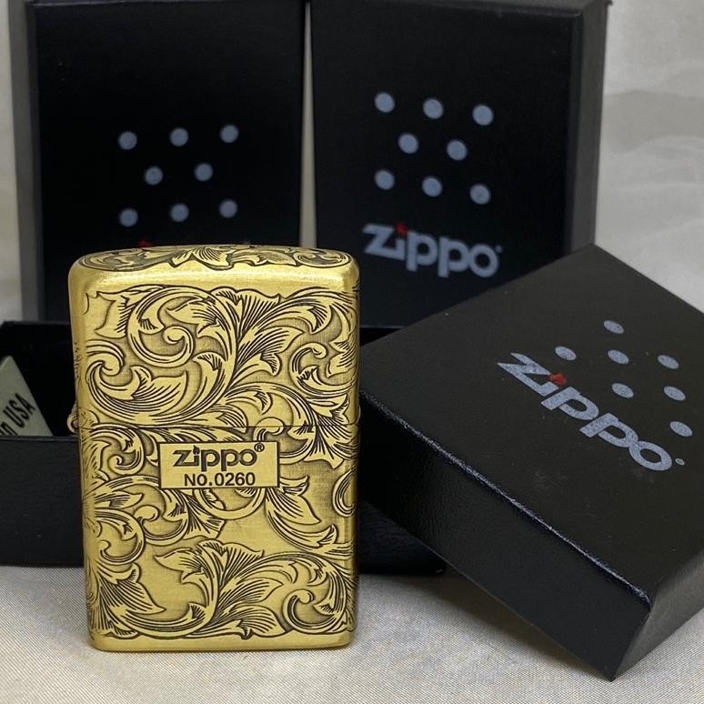 Zippo Motif Grafir Full Batik Logo Gold