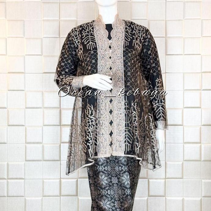 Kebaya Outer Bordir  Motif Mawar