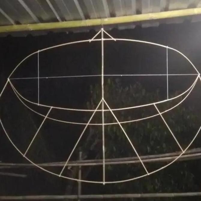 (Good) KERANGKA LAYANGAN PEGON 1 METER BONUS SENDAREN