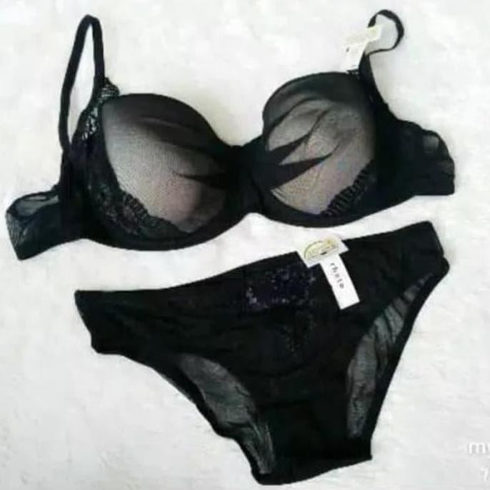 BRA SET RHETO BH SEXY (VICTORIA SECRET LASENZA MARKS SPENCER UNIQLO HM