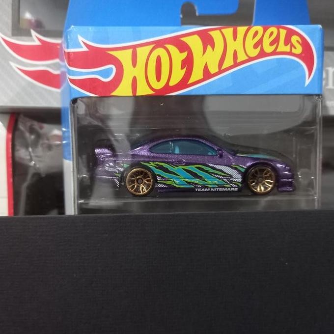 Hotwheels Nissan Silvia S15
