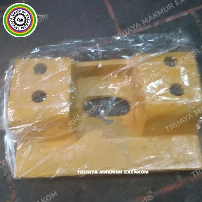 COVER IDLER KOMATSU D85ESS-2 D60 D65 D70 14X-30-12223/12222/12224 ORIGINAL DAN TERPERCAYA