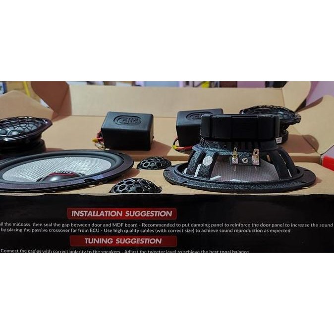 SPEAKER SPLIT 3 WAY CELLO PERFORMANCE 3