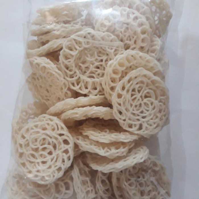 KERUPUK IKAN KERITING MENTAH 1 KG