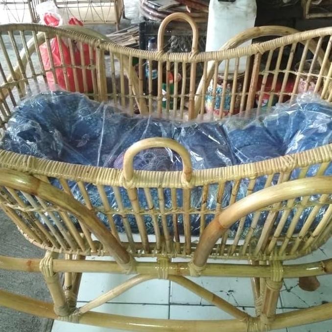 Ayunan Bayi Rotan