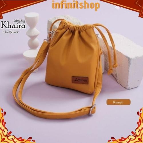 Ummi Hijab - TAS SELEMPANG SERUT KHAIRA By AINUN BAHAN CHOCOLY WATERPROOF Diskon