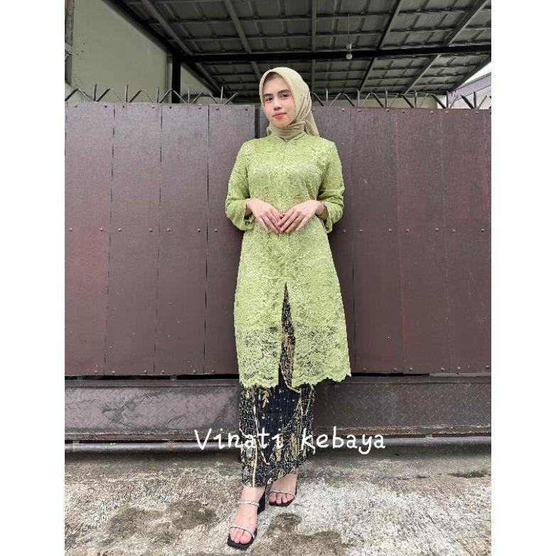 STELAN DAN ATASAN KEBAYA BROKAT TUNIK/SANGHAI/KEBAYA PESTA/KEBAYA PREMIUM