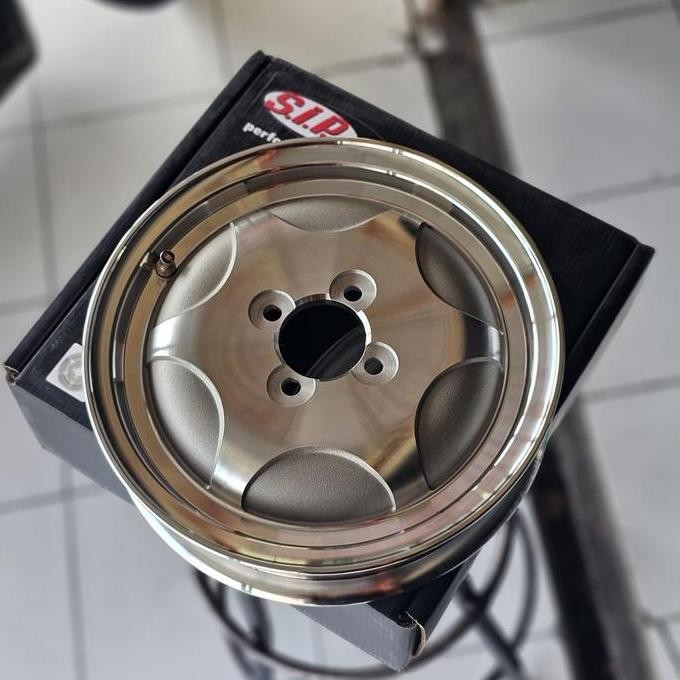 Velg Tubeless Vespa VBB Kongo Ring 10 Original SIP Germany