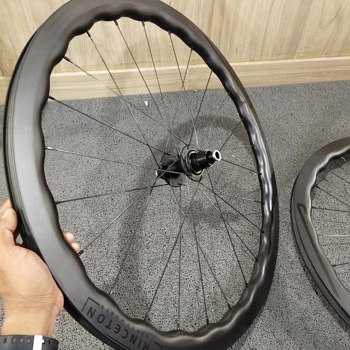 TERBARU Princeton CarbonWorks Grit 4540 Clincher Road Disc Wheelset