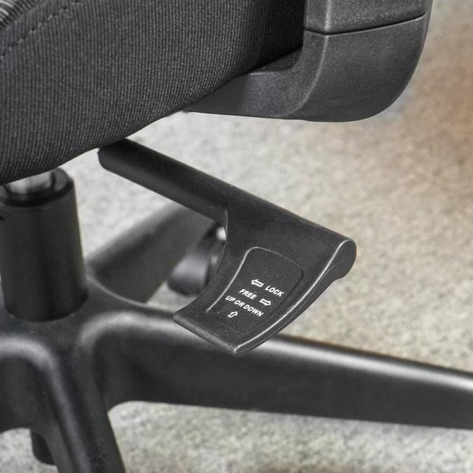 INFORMA OMAR KURSI KANTOR SANDARAN TINGGI - ABU-ABU