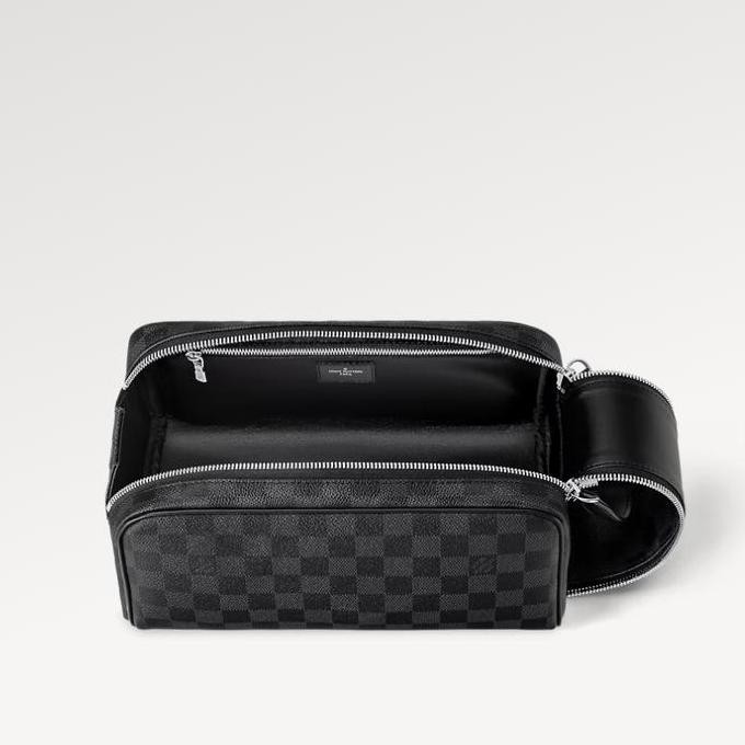Tas pouch clutch Pria man LV Louis Vuitton Dopp Kit N40127