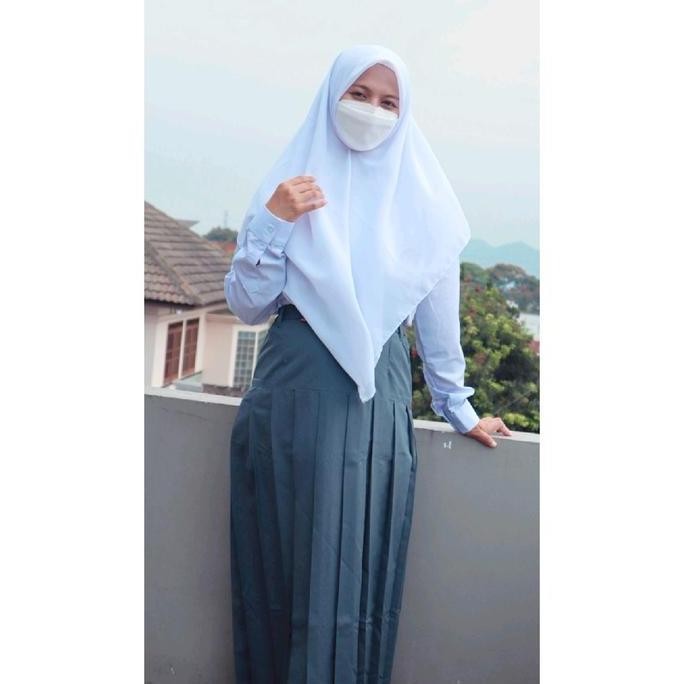 Kerudung segi empat putih instan simpel dipakai untuk anak sekolah Putih Polos