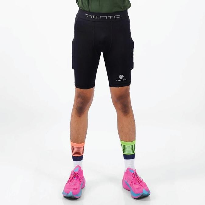 Tiento Short Pants EXO Black Gold Celana Pendek Legging Olahraga Pria