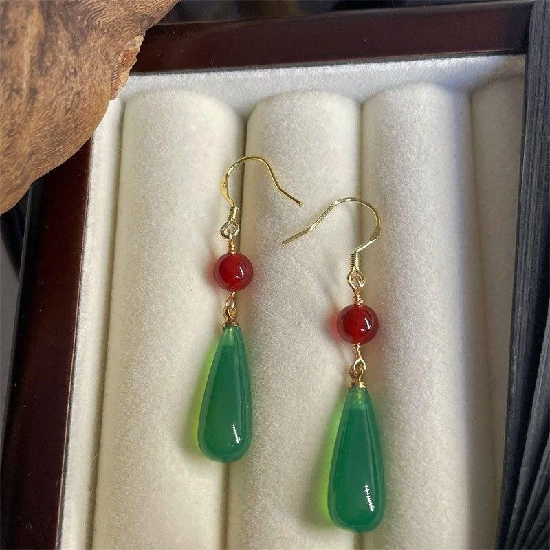 [COD]Anting-anting tetesan air mata hijau dan anting-anting merah