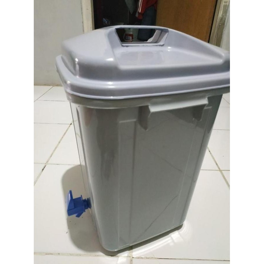 Ember Kran Cuci Tangan Atau Wudhu Ember Kran Plastik