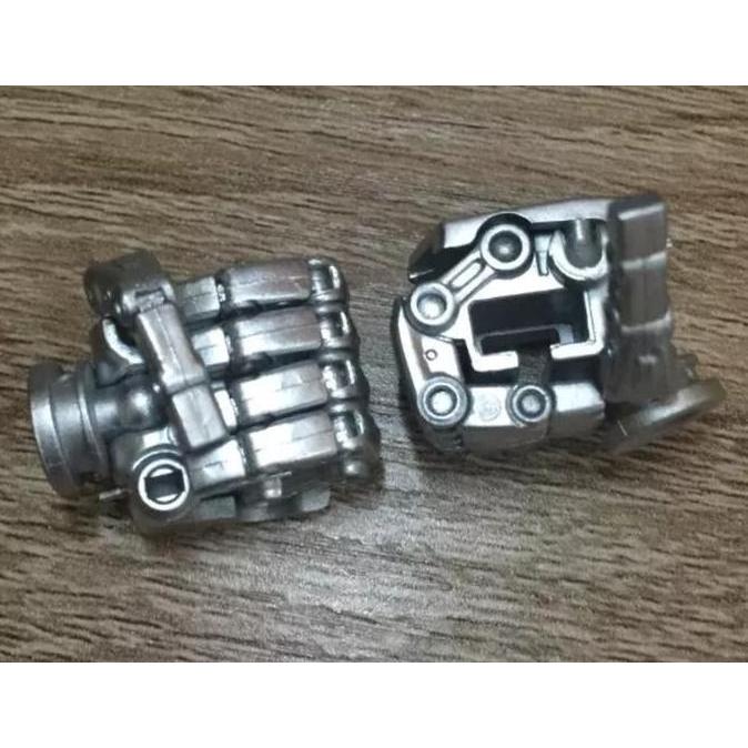 Tangan Artikulasi Optimus Prime Untuk Leader Class Transformers