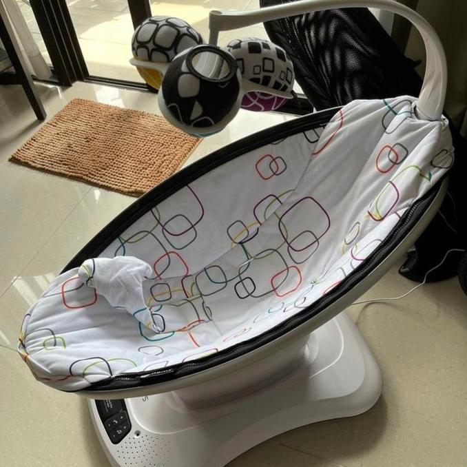 Mamaroo 4.0 4Moms Preloved secondhand seken pre owned nuna rockaroo