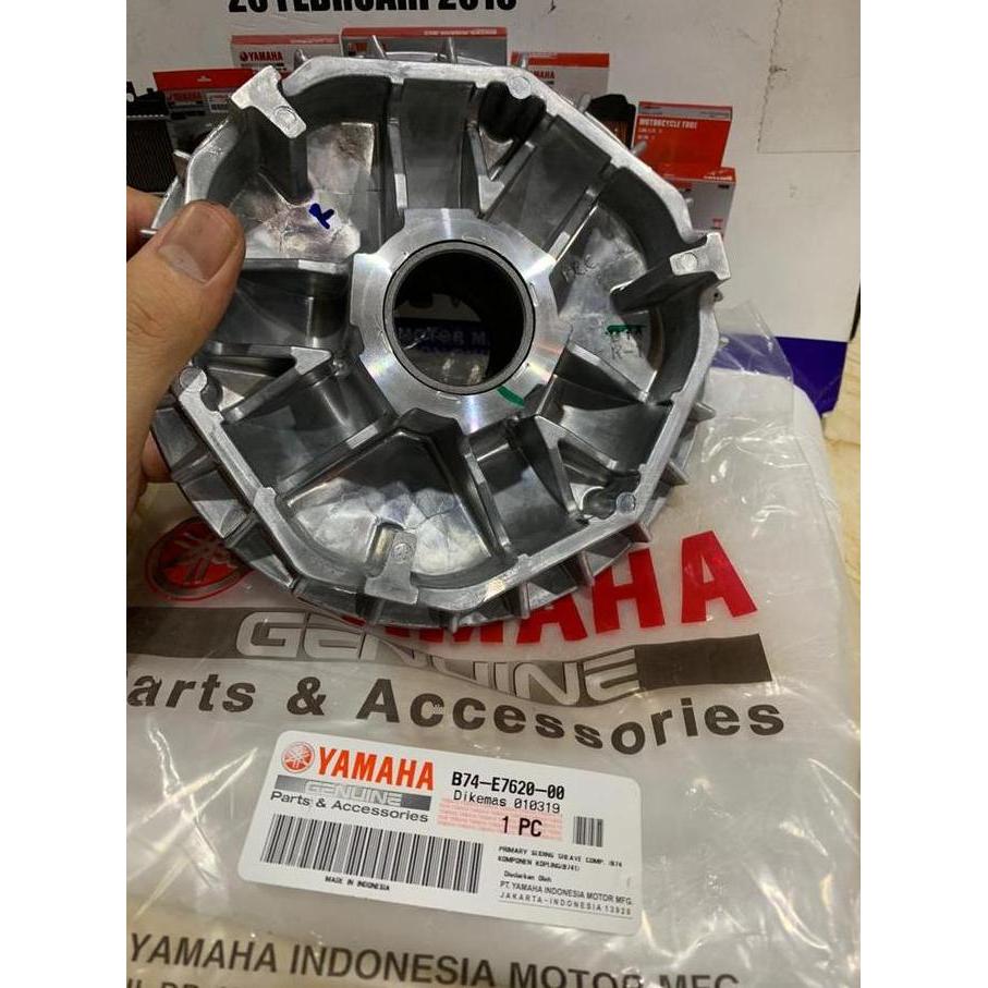 RUMAH ROLLER XMAX 250 ASLI ORI YAMAHA B74-E7620-00