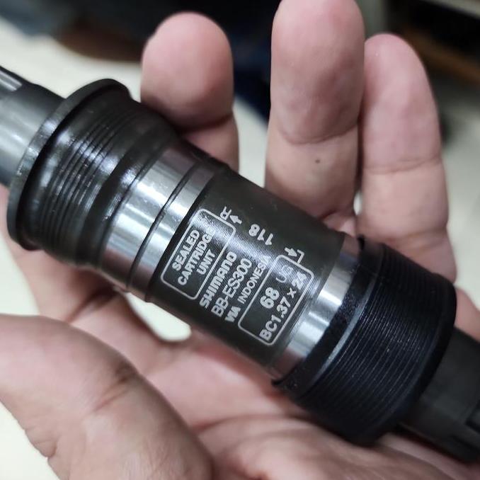 Bottom Bracket Bb Octalink Shimano 118 Bb-Es300 Hollowtech Ht 1 Octalink Es 300 68Mm 118 Original Wi