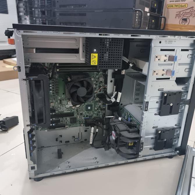 Server Lenovo St250 thinksystem Intel Xeon E-2104G 8b Ram 1Tb Hdd