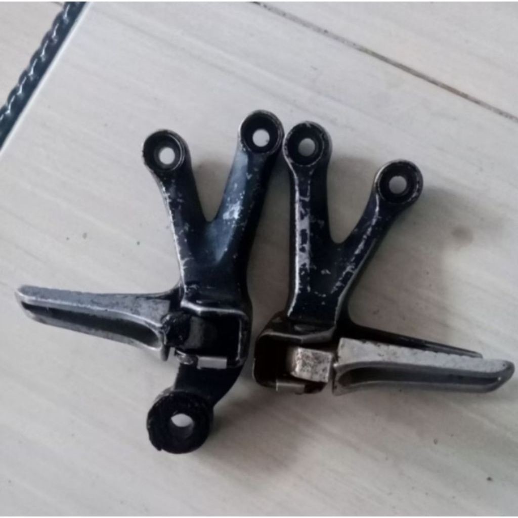 Step pinjekan belakang kanan kiri satra fu copotan Original