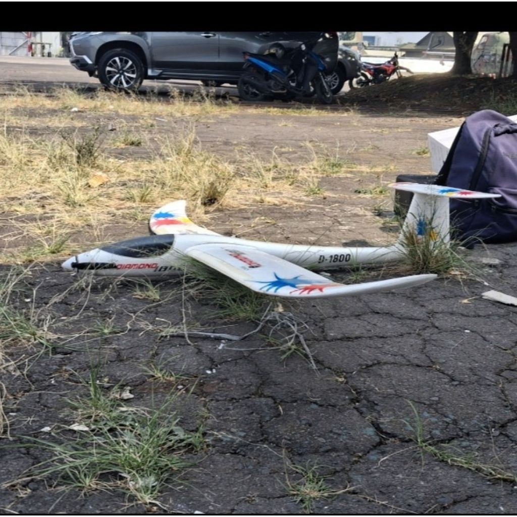 Art-Tech Diamond 1800 RC Glider PNP Second