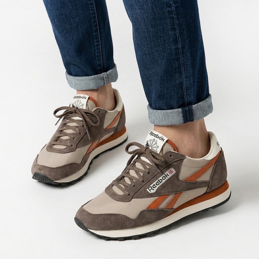 REEBOK AZTEC II || Sepatu casual pria original